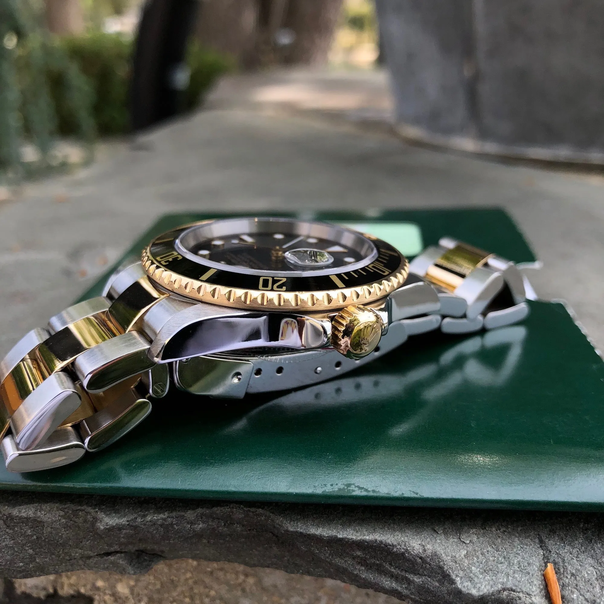 2006 Rolex Submariner 16613 Two Tone Black Steel 18K Gold Wristwatch Box Papers Circa 2005