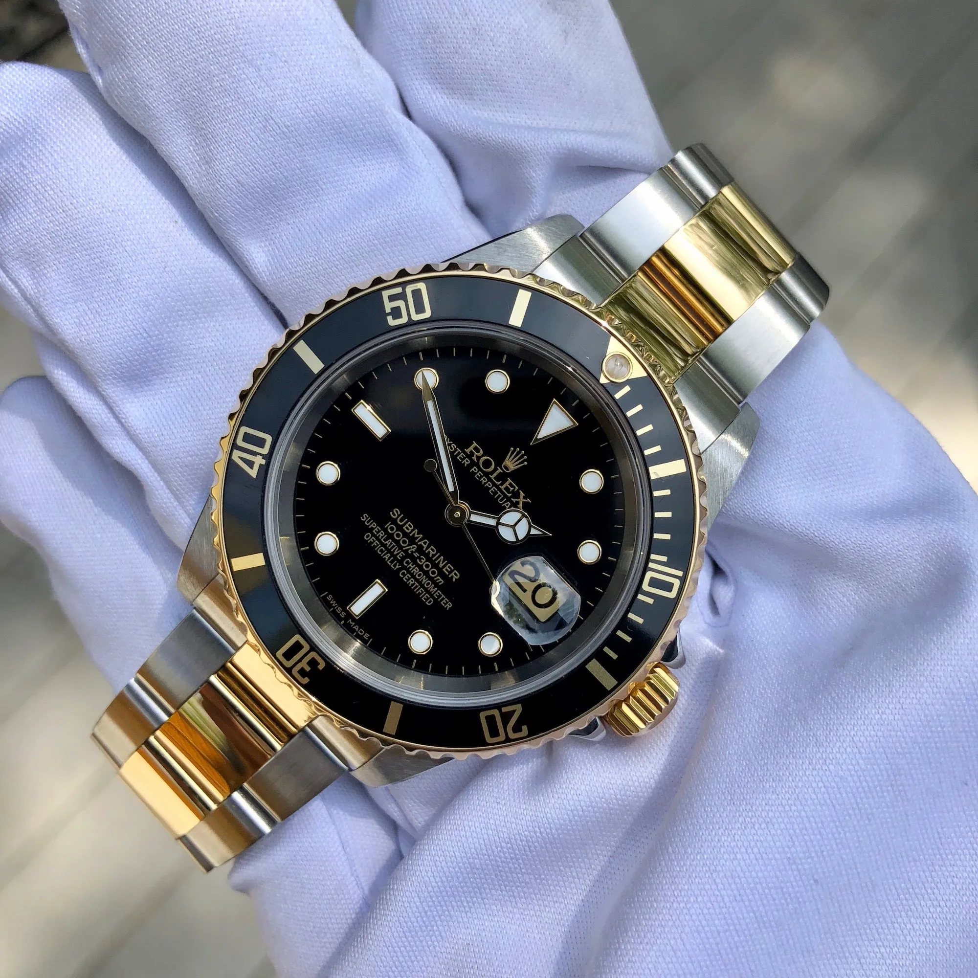 2006 Rolex Submariner 16613 Two Tone Black Steel 18K Gold Wristwatch Box Papers Circa 2005