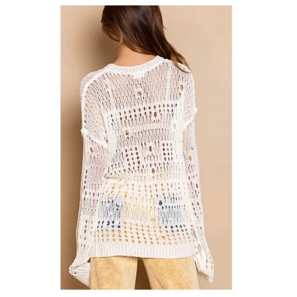 (28)New Beautiful POL Crochet Detail Oversized Ivory Lightweight Sweater