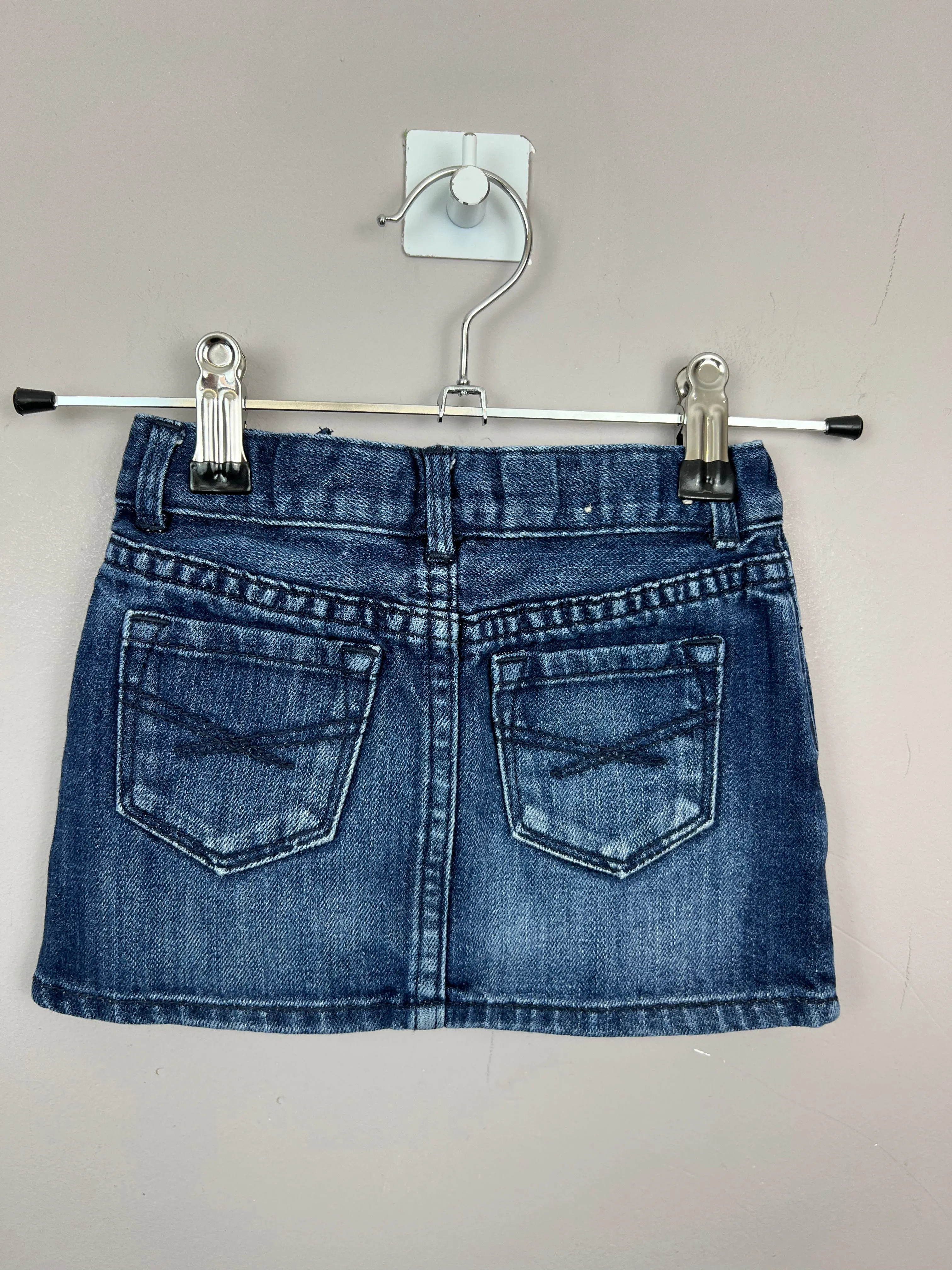 2y Gap dark wash denim skirt
