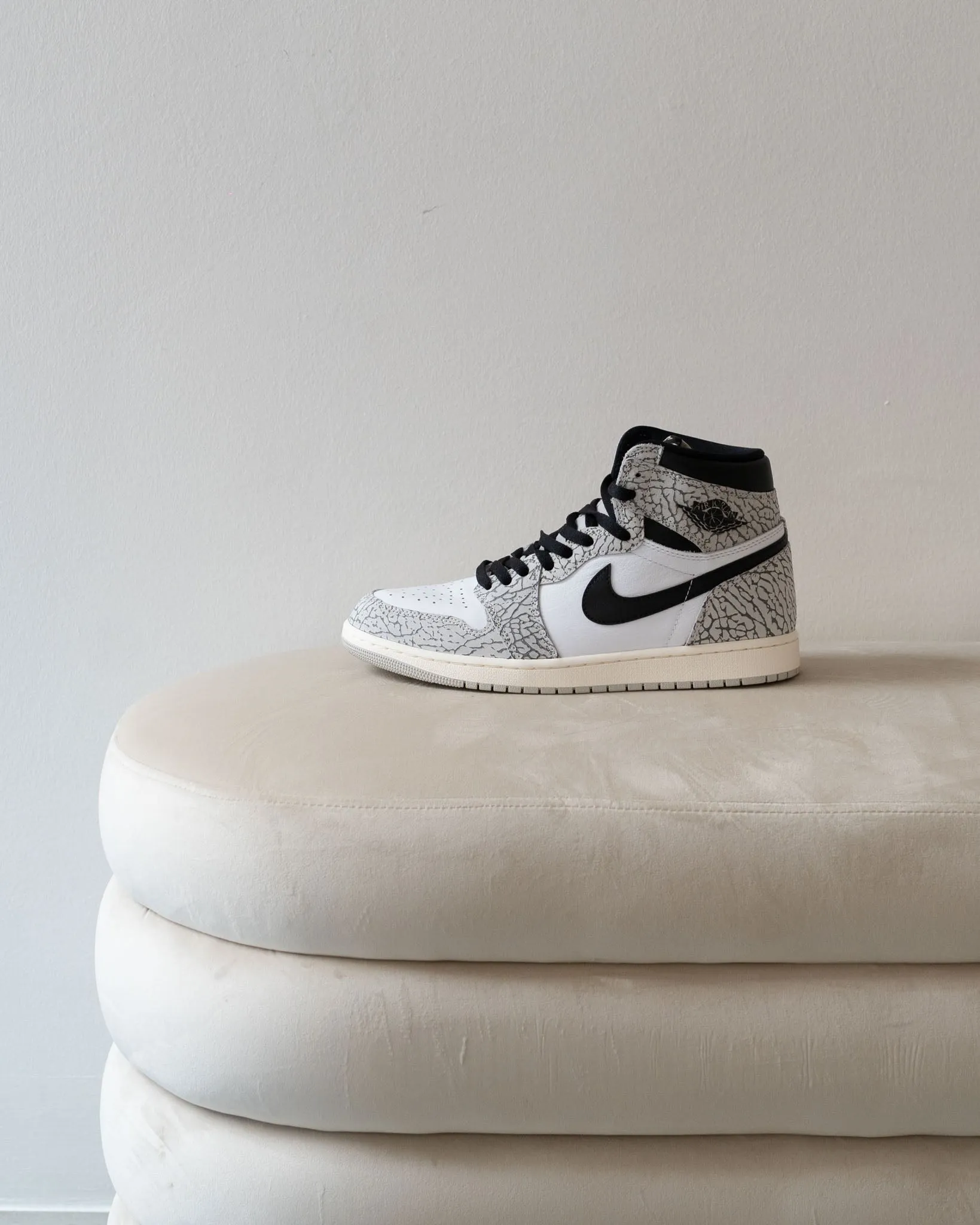 Air Jordan 1 High OG White Cement