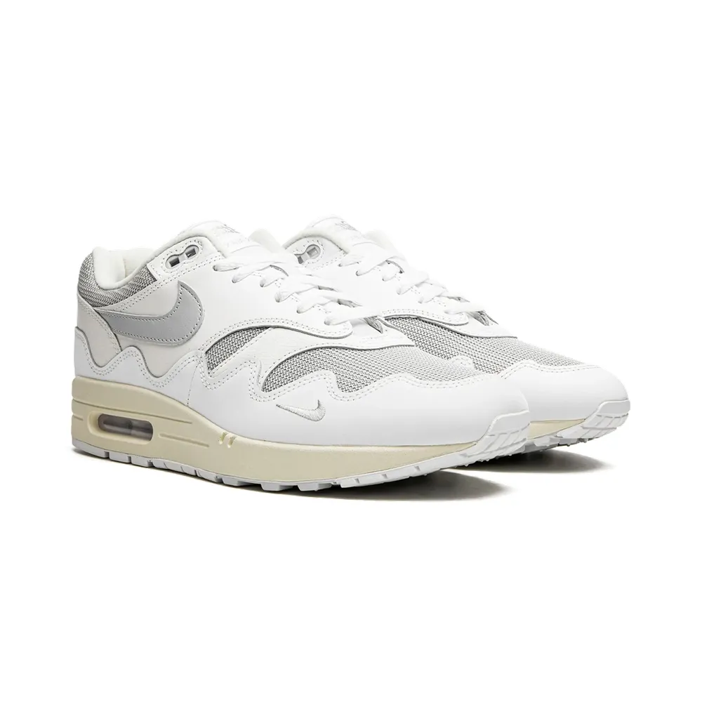 Air Max 1 Patta White Grey