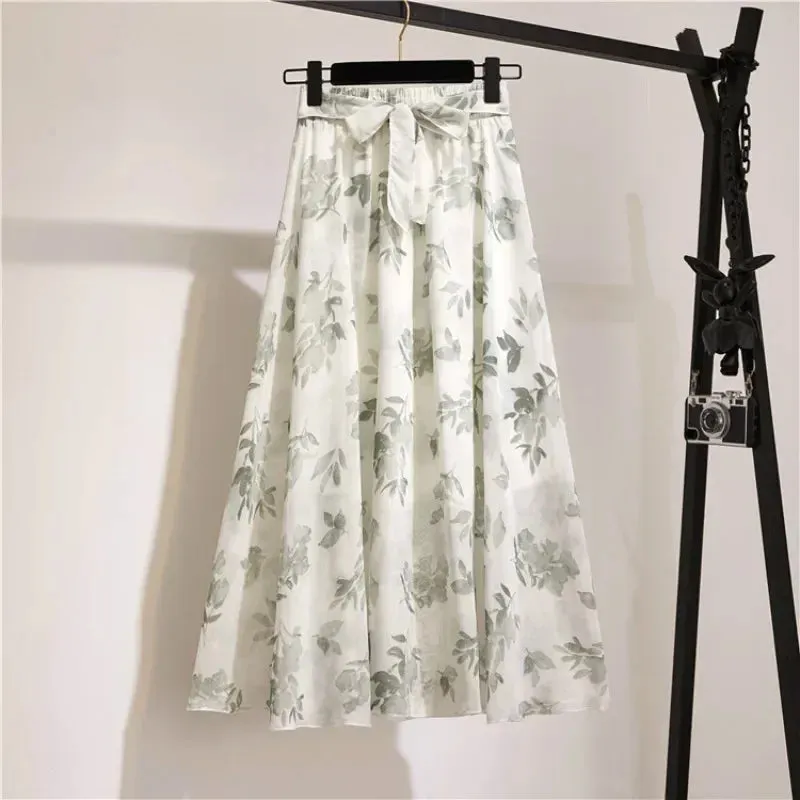 Aurelia | Midi Skirt with Playful Elegance
