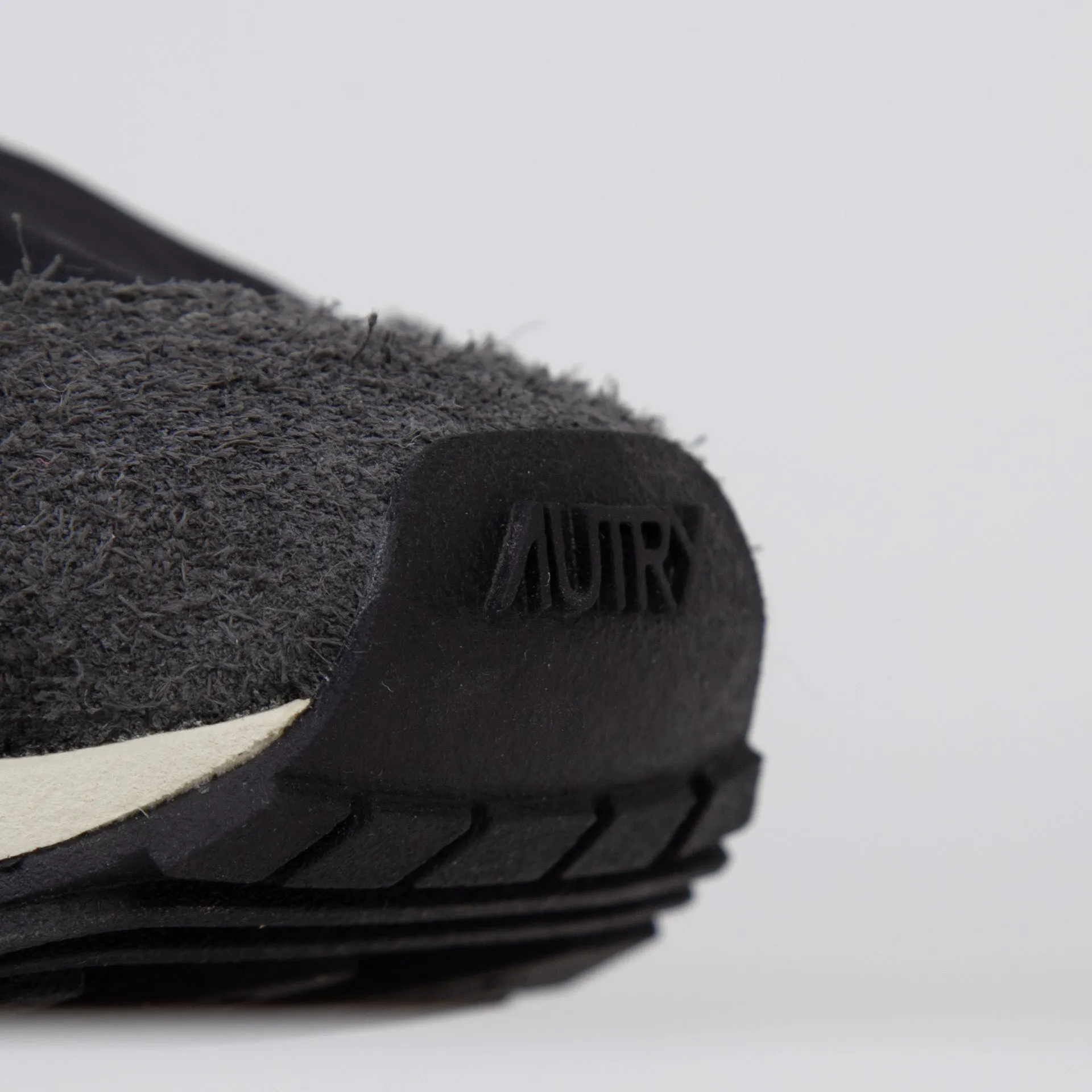 AUTRY SNEAKERS REELWIND WWLM-UP 04