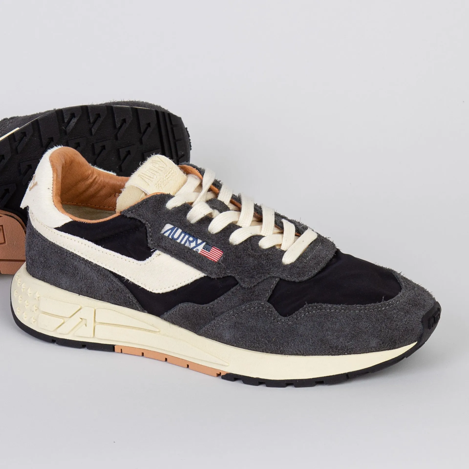 AUTRY SNEAKERS REELWIND WWLM-UP 04