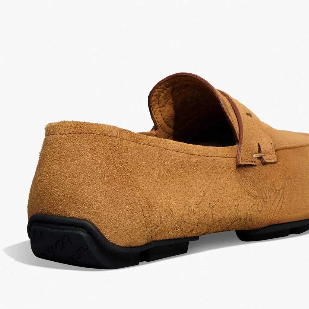 BERLUTI || Men Berluti Lorenzo Drive Scritto Camoscio Calf Leather Loafer / Camel Brown