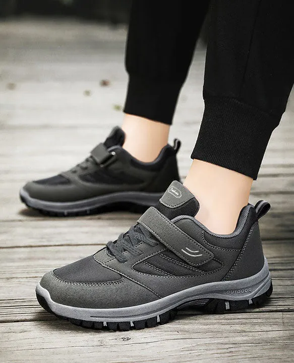 Classic Minimalist Water-Resistant Sneakers for Hiking and Outdoor Activities