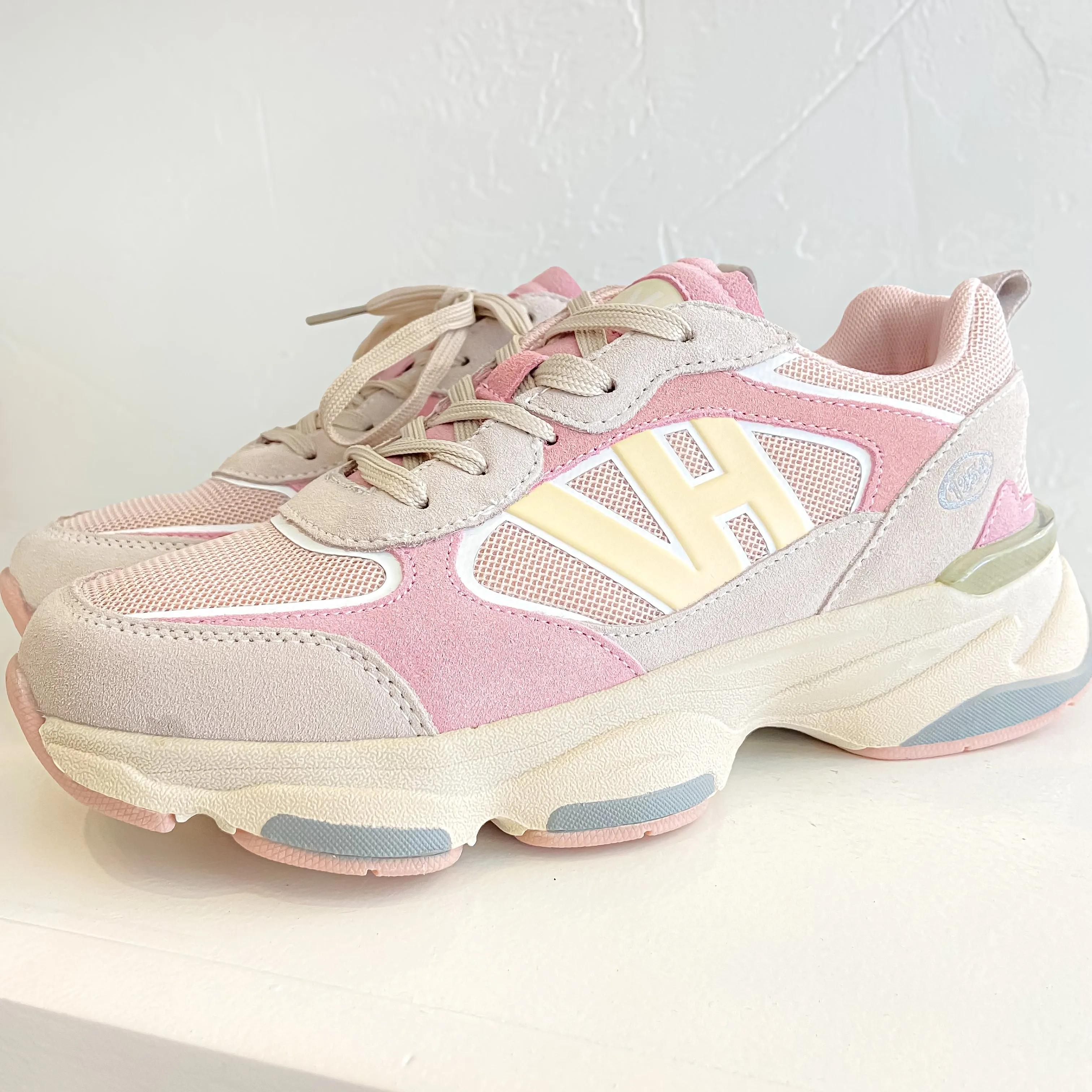 Dash Pink Vintage Havana Running Sneaker
