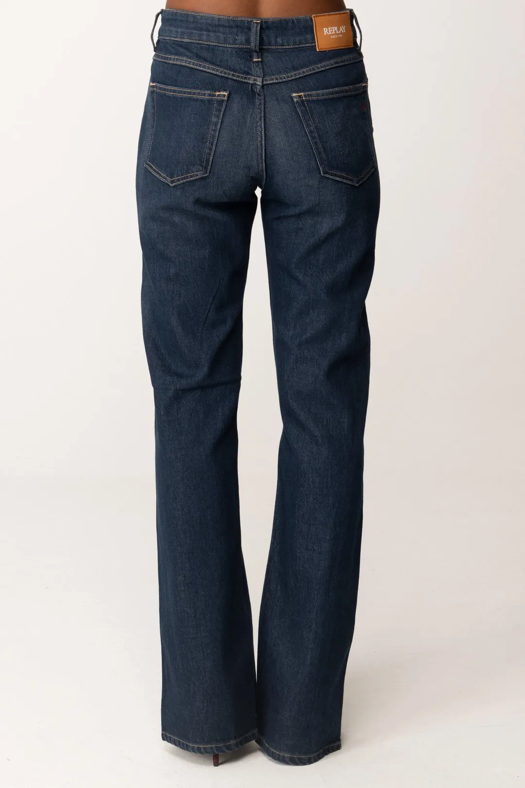 Jeans con Spacchi