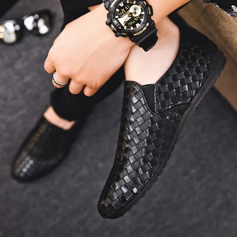 Lightweight Bean Shoes Men's Non slip flat Casual Shoes comfortableKnitted Leather Lazy Shoes