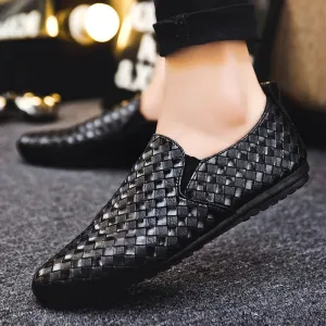 Lightweight Bean Shoes Men's Non slip flat Casual Shoes comfortableKnitted Leather Lazy Shoes