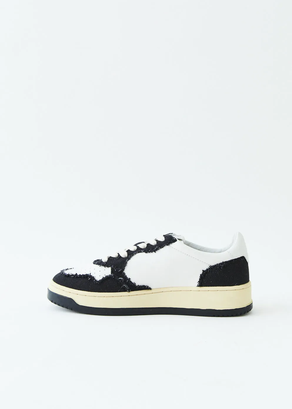 Medalist Bi Sneakers