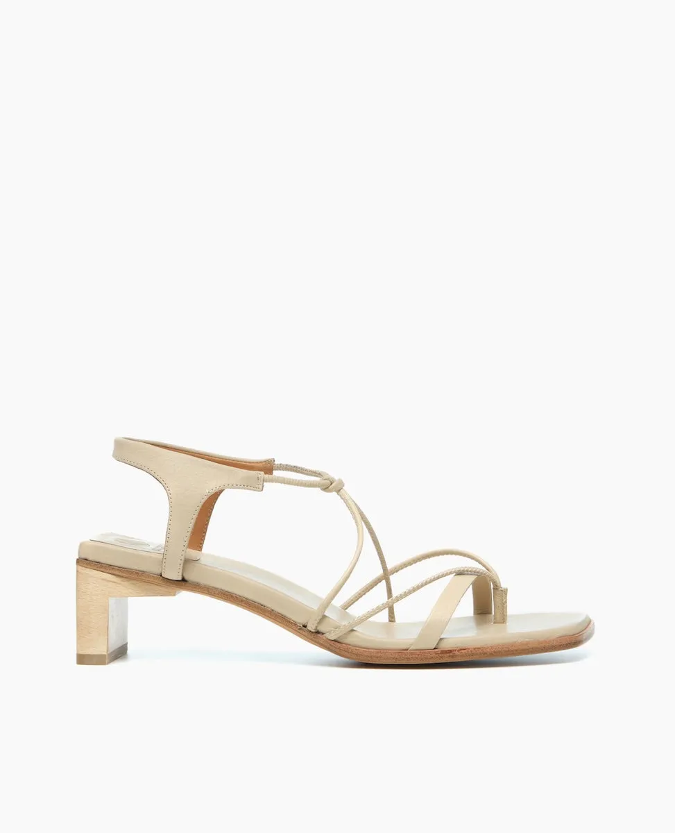 Notice Heel