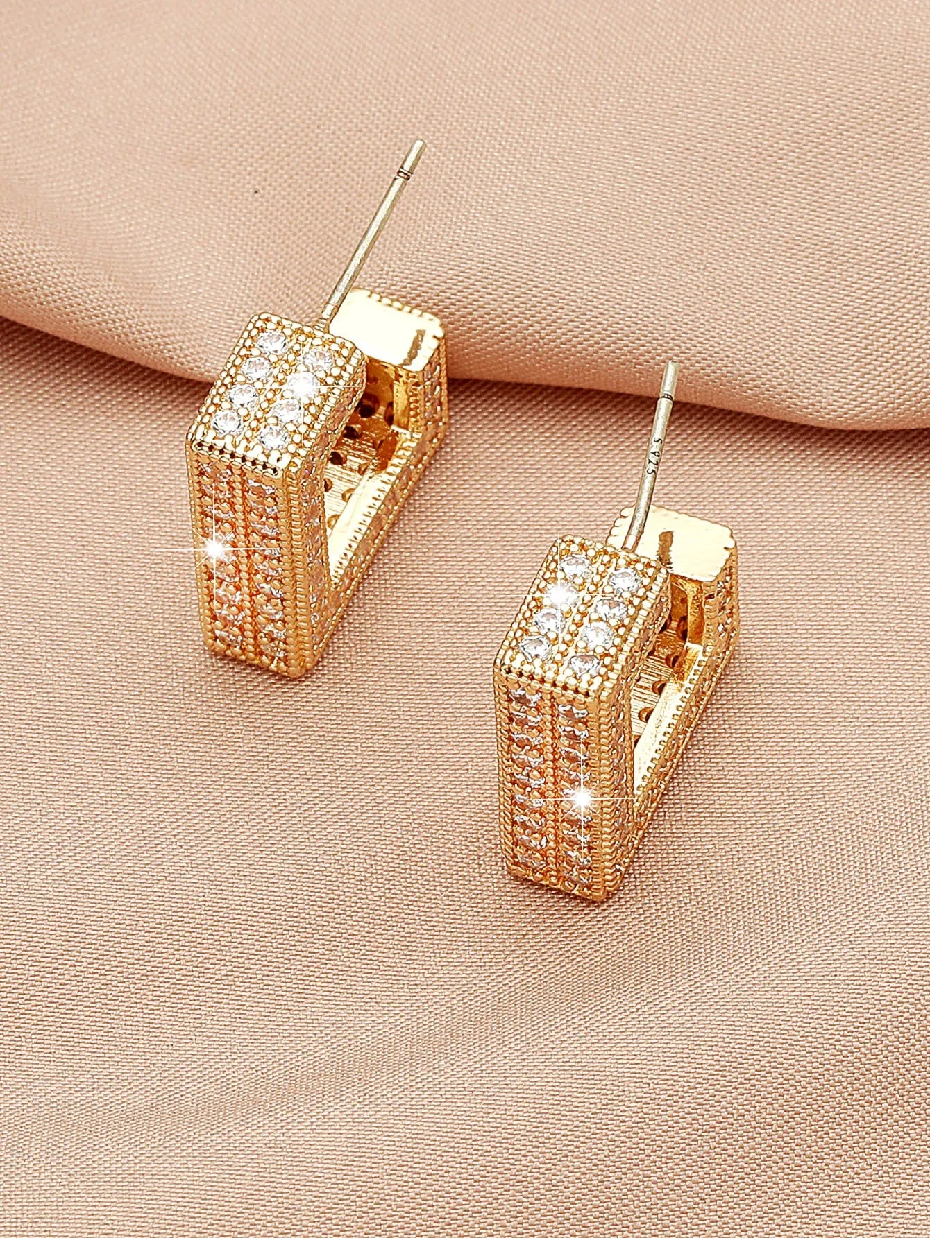 Rhinestone Decor Geometric Hoop Earrings - Gold