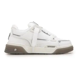 Studio Sneaker