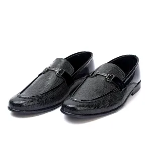 Valuable Black Leather Loafers with Buckle Accent