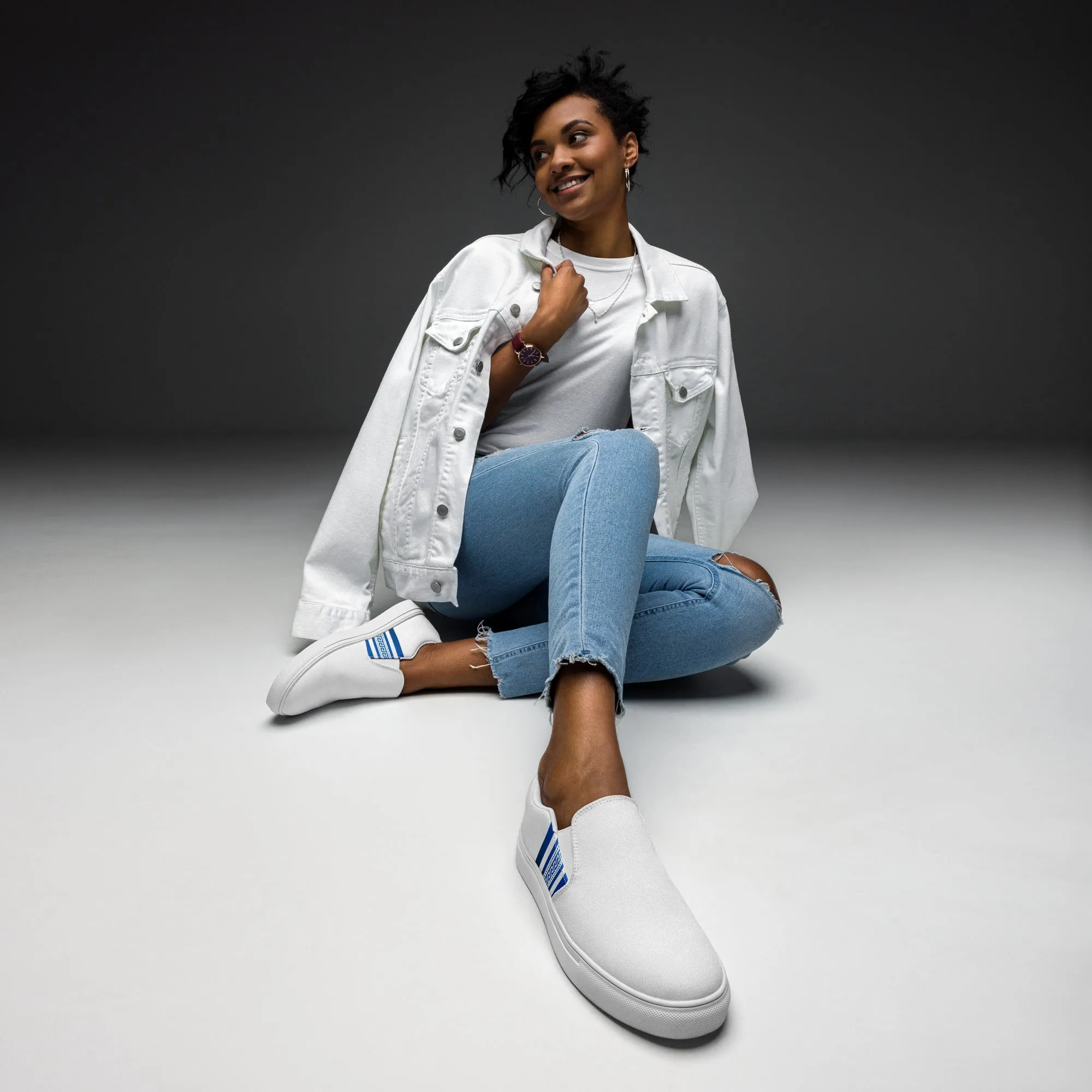 White Blue Greek Key Women’s slip-on canvas shoes
