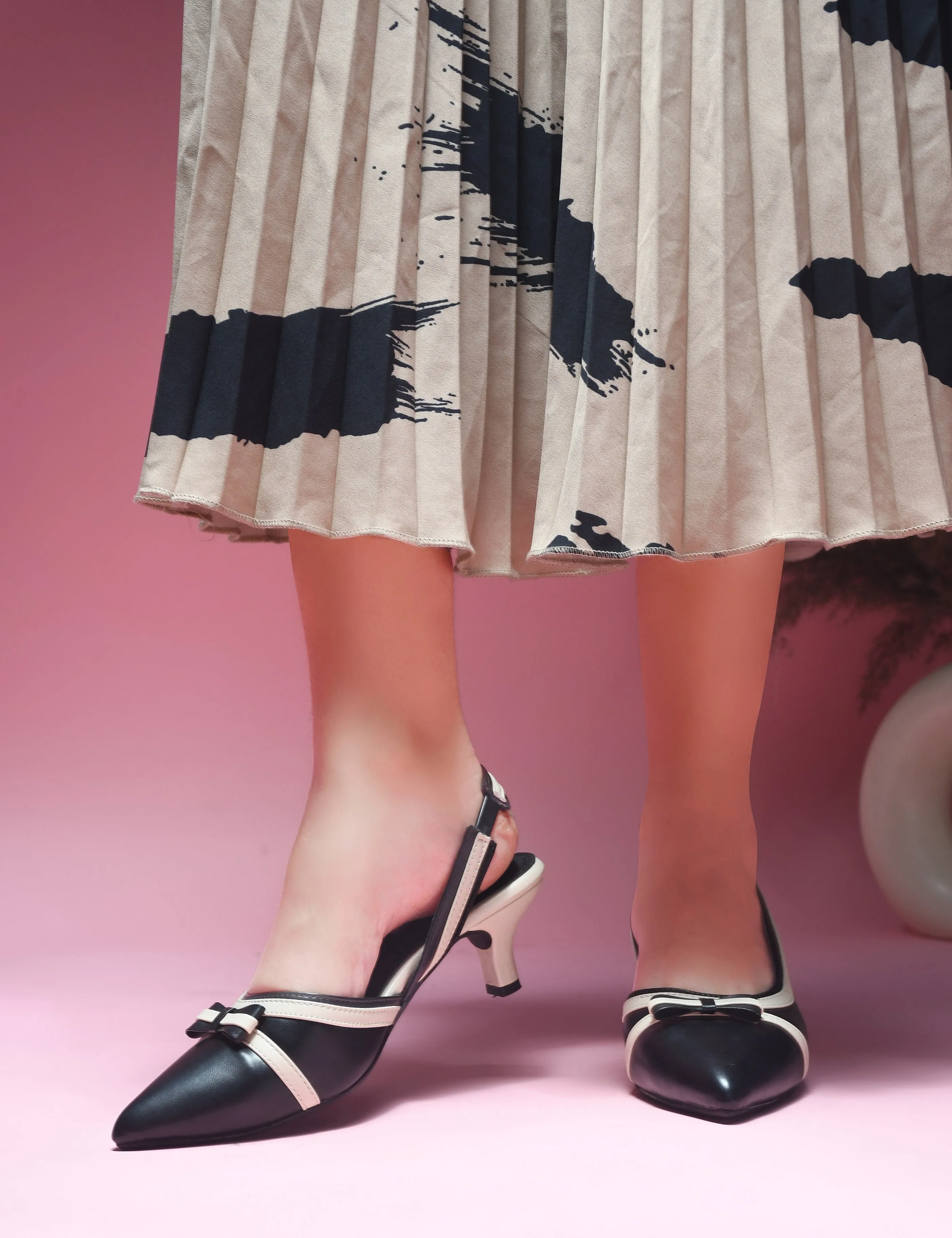 Women pumps