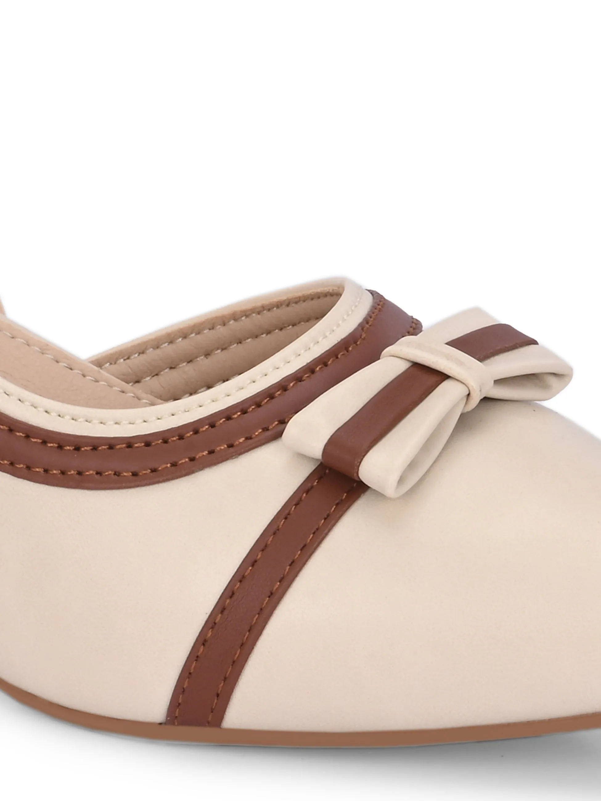 Women pumps