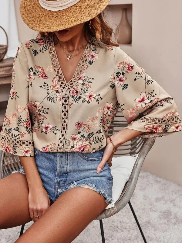 Women's Deep V-neck Three-quarter Sleeve Printed Shirt
