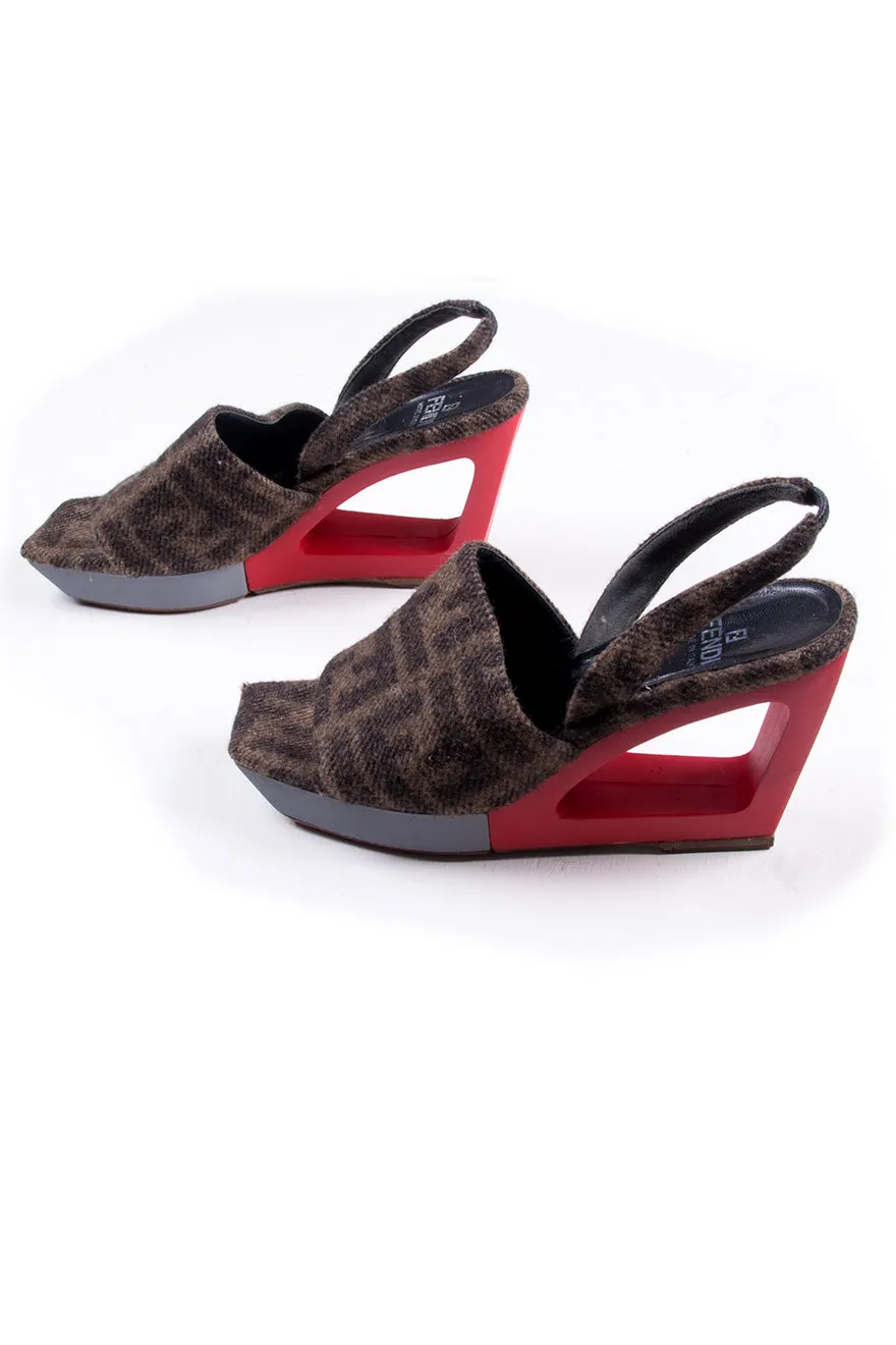 Zucca Wedge Heel