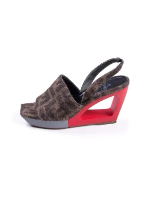 Zucca Wedge Heel